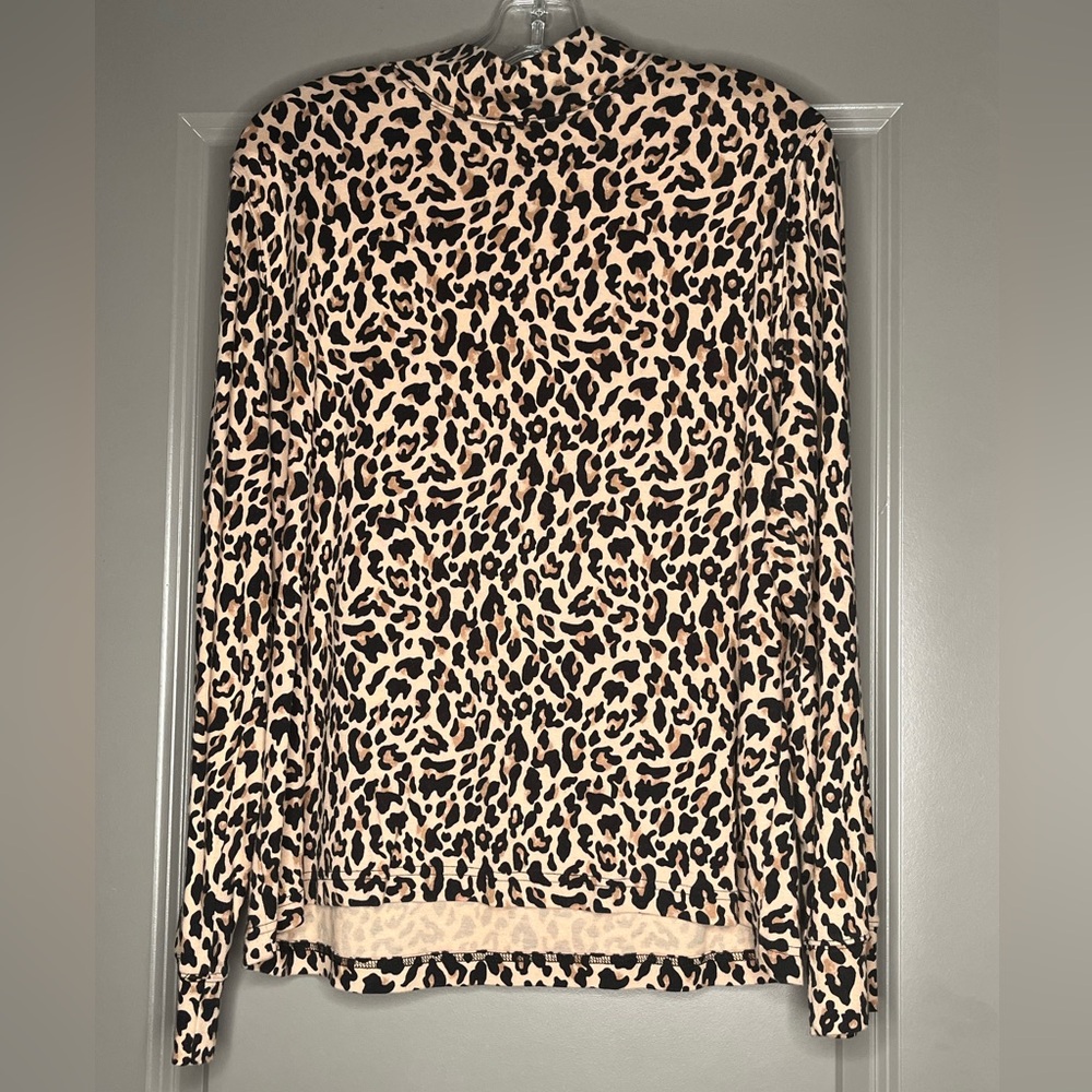 Land’s End Mock Turtle Neck Leopard Print Size M